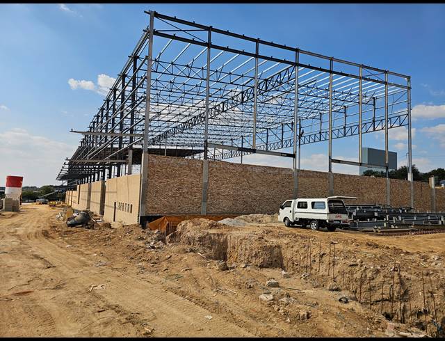 4,406M² WAREHOUSE FOR SALE IN NORTH RIDING